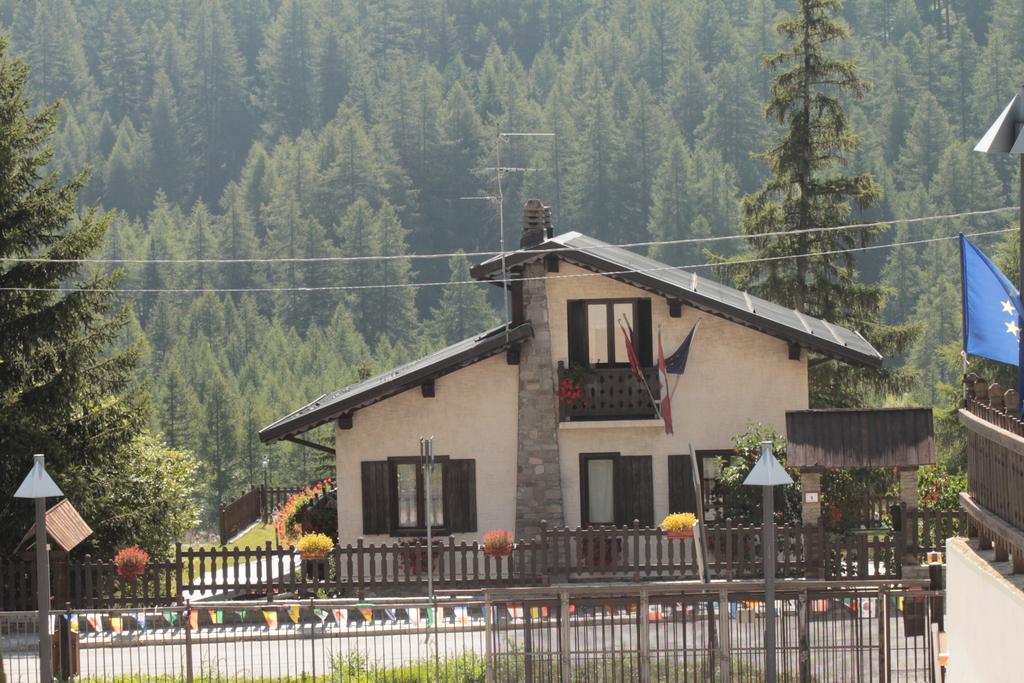Casalpina Don Barra Pragelato Exterior foto